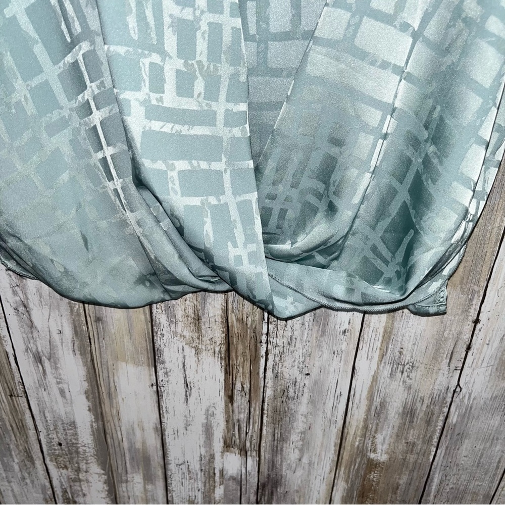 Entro Teal Blue Printed Sleeveless Blouse - Picture 2 of 4